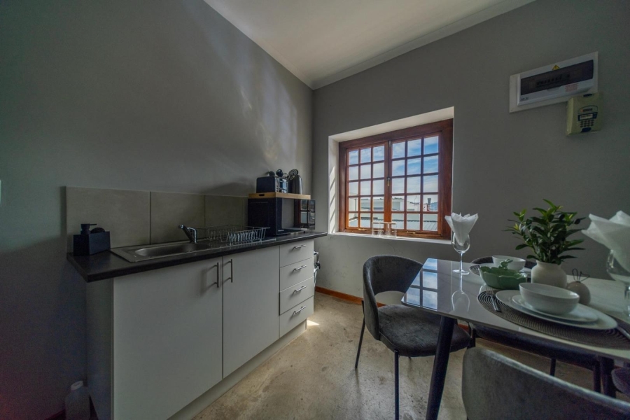 To Let 1 Bedroom Property for Rent in Franschhoek Western Cape